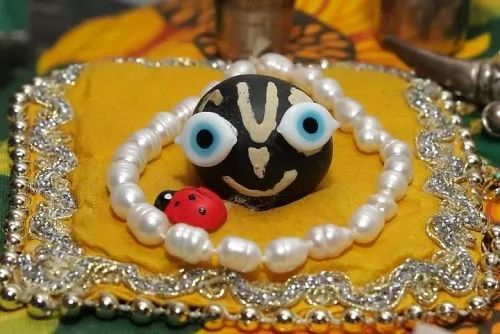 Bóstwa Guru Maharaja