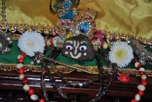 Bóstwa Guru Maharaja