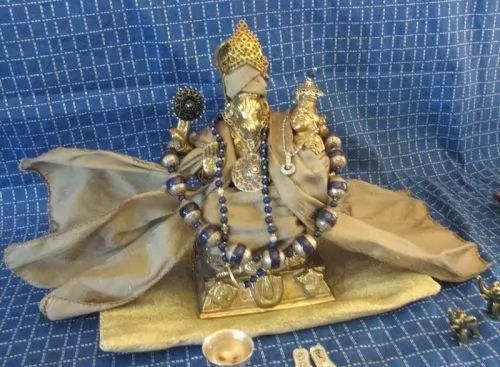 Bóstwa Guru Maharaja