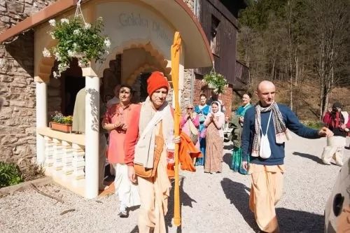 Goloka Dhama 2015