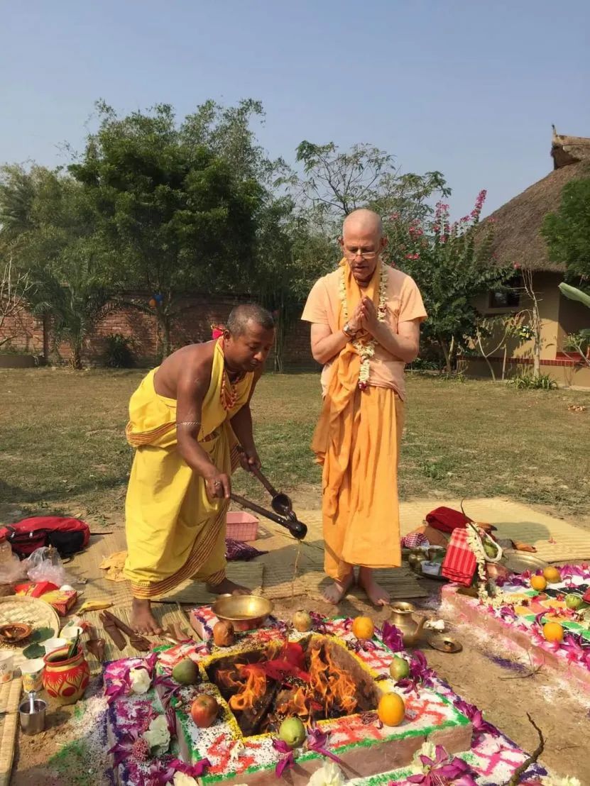 Kutir Pravesa - Godruma Kutir, wioska Gaura, Mayapur - 11.12.2022