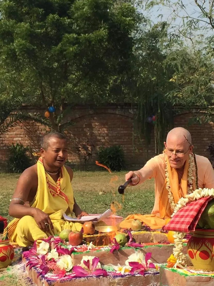 Kutir Pravesa - Godruma Kutir, wioska Gaura, Mayapur - 11.12.2022