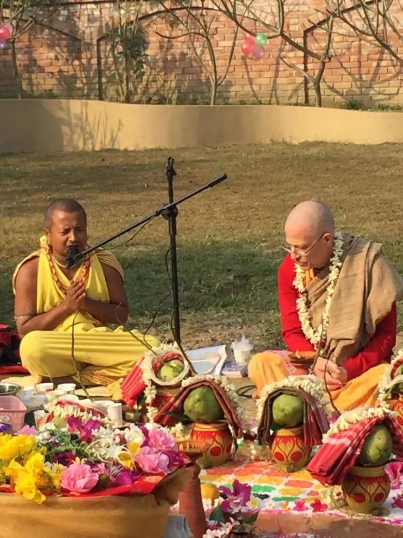 Kutir Pravesa - Godruma Kutir, wioska Gaura, Mayapur - 11.12.2022
