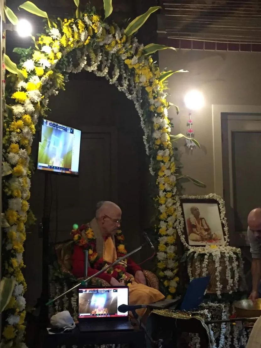 Vyasa Puja - Mayapur 03.12.2022